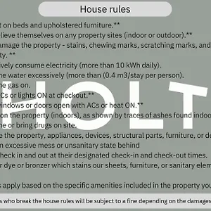 Holt Old Town Luxury With Balcony Ρουμανία