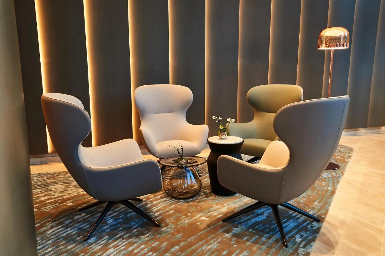 Steigenberger Hotel Hamburg 5*,