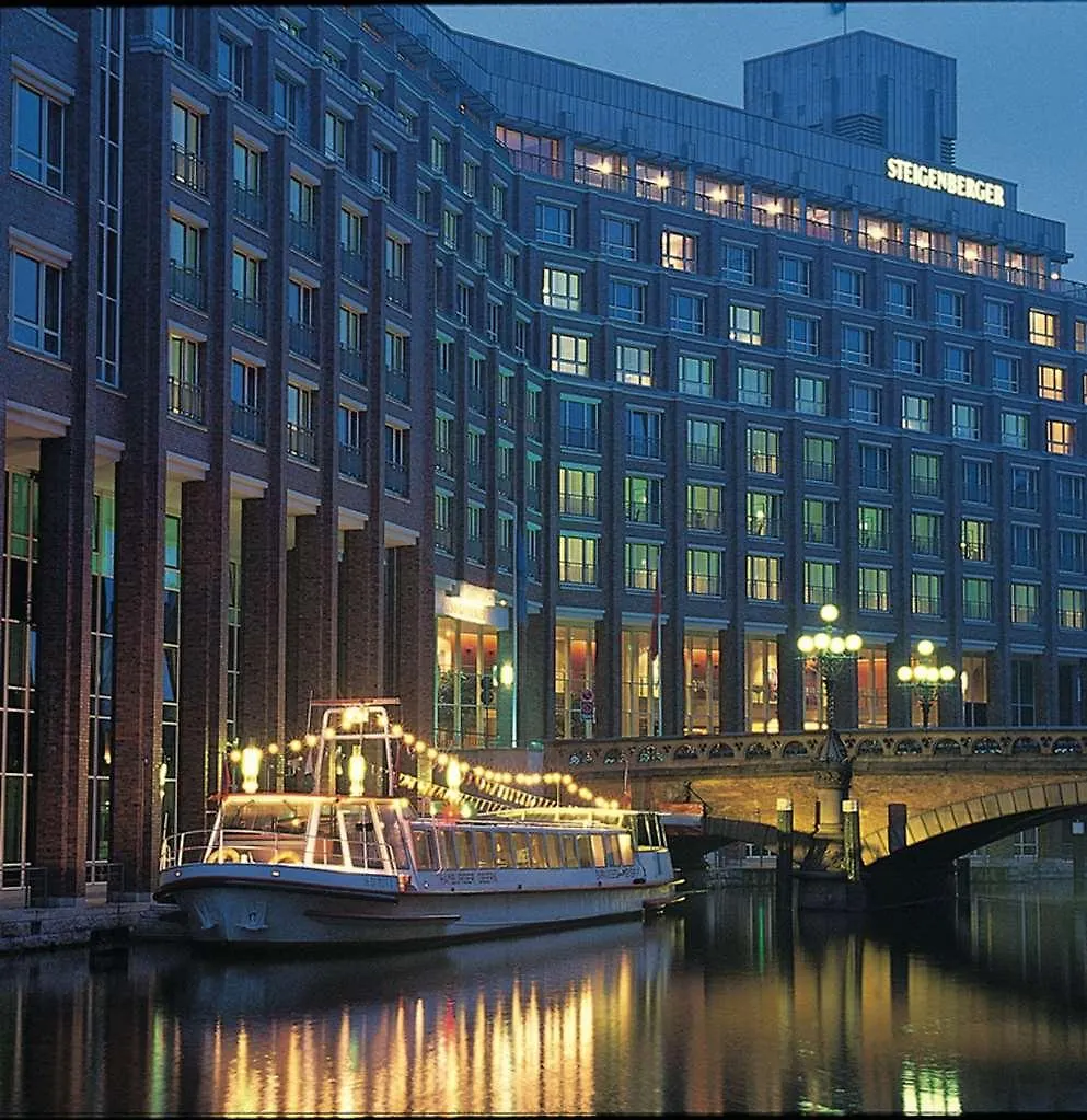 Steigenberger Hotel Hamburg 5*,  Almanya
